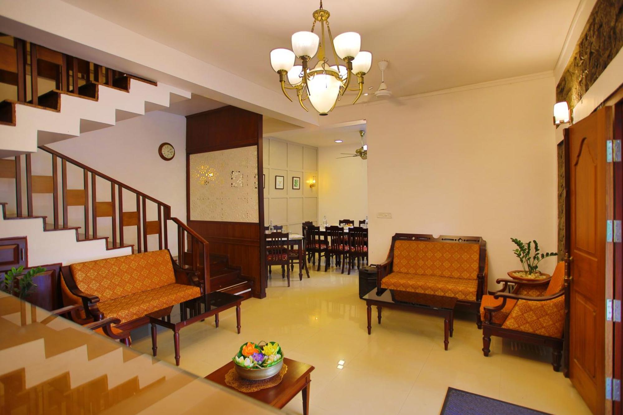 Chithirapuram Palace Munnar Bagian luar foto